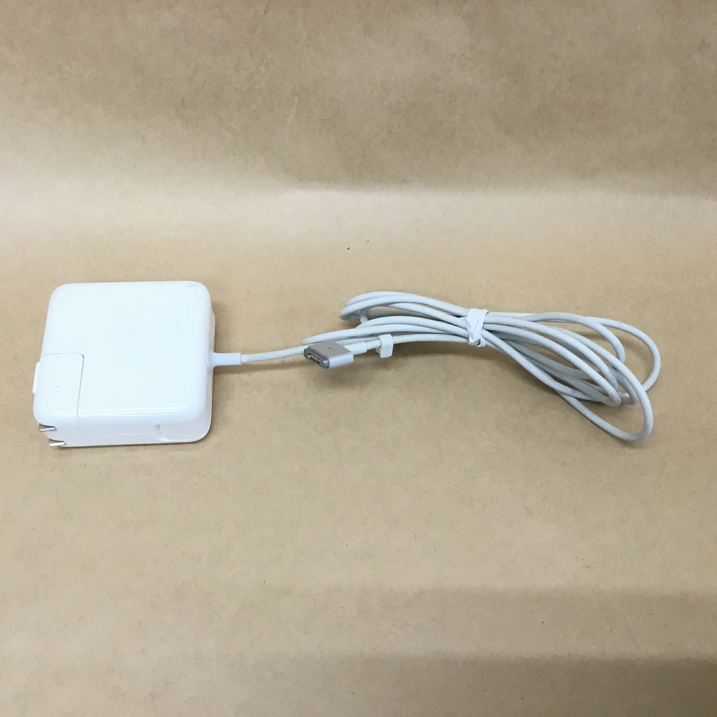 楽天市場】「新品」Apple 85W MagSafe 2電源アダプタ（MacBook Pro