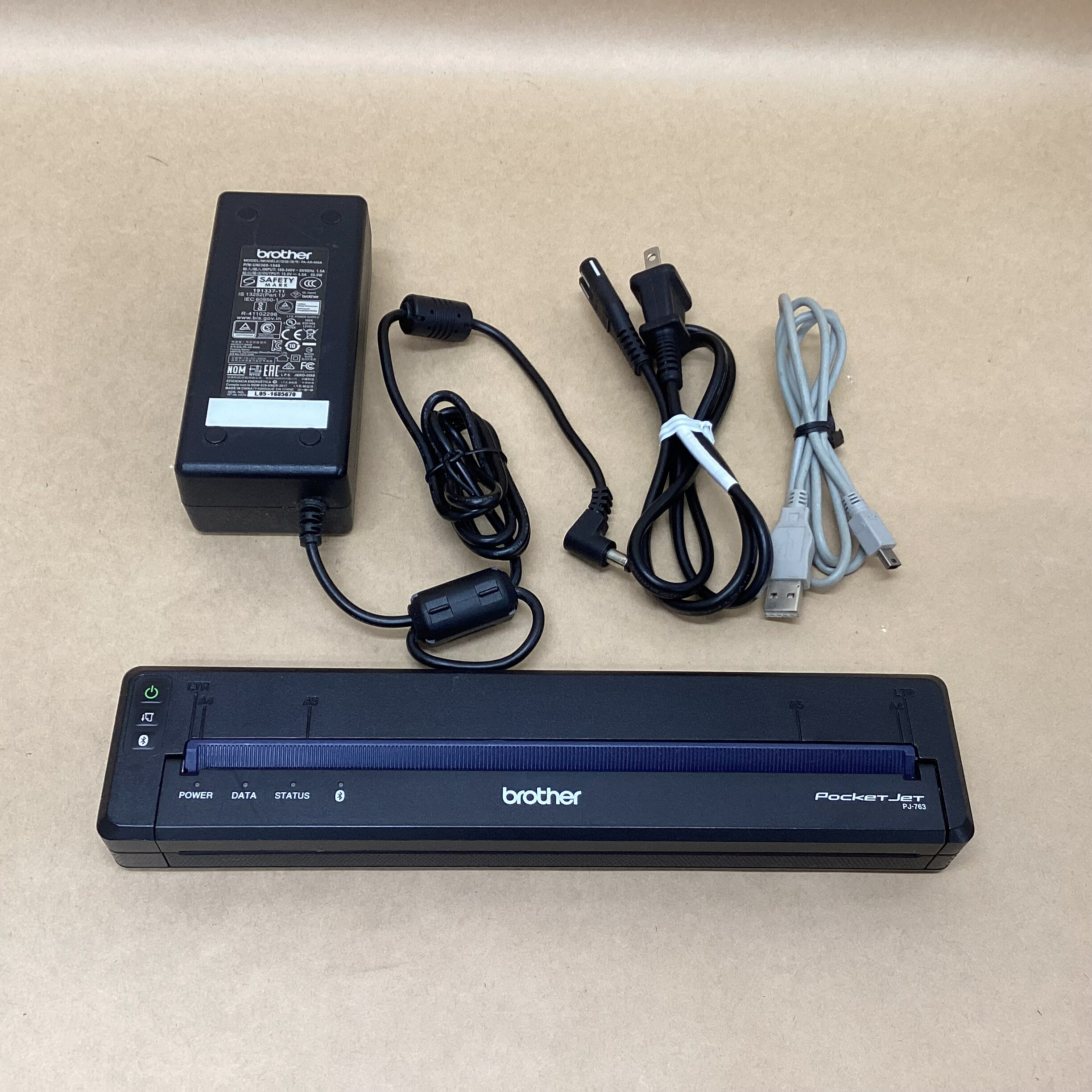 brother  A4モバイルプリンター PocketJet PJ-673 ⑤ モバイルプリンター brother PocketJet PJ-673 A4 感熱式