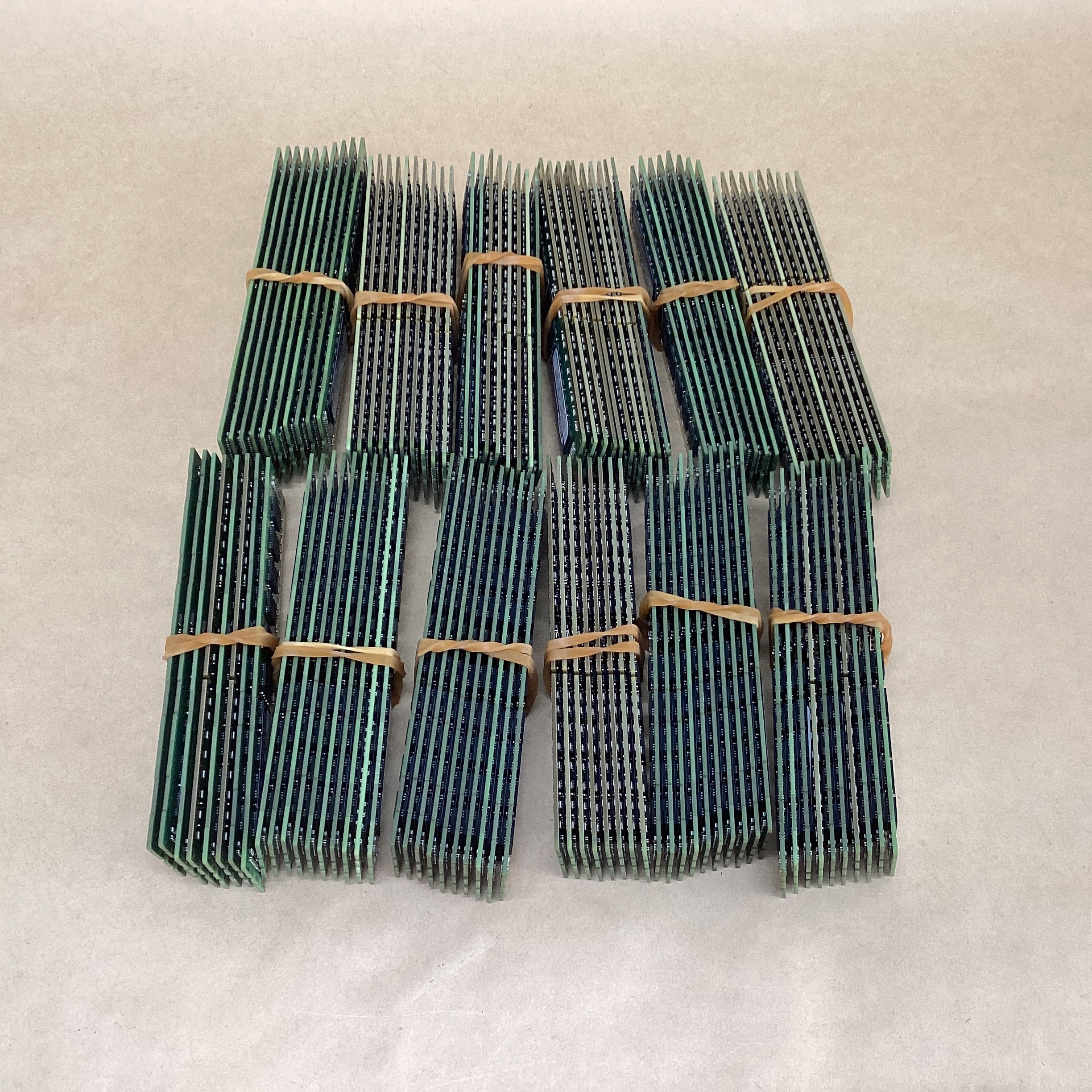 【中古】 【112枚セット】 Actica サーバー用メモリ DDR3 PC3-12800R 4GB ECC Registered RDIMM 1600MHz 240ピン ※デスクトップPC・ノートPCでは使用不可 送料 無料 14時までの ご注文 即日発送