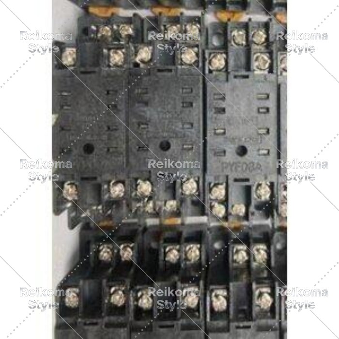 【新品★適当お願いごと書★税込】OMRON オムロン 境界線の外側繋ぎ合わせるソケット PYF08A 50個書き割り 【引き請ける継続期間６ヶ月】