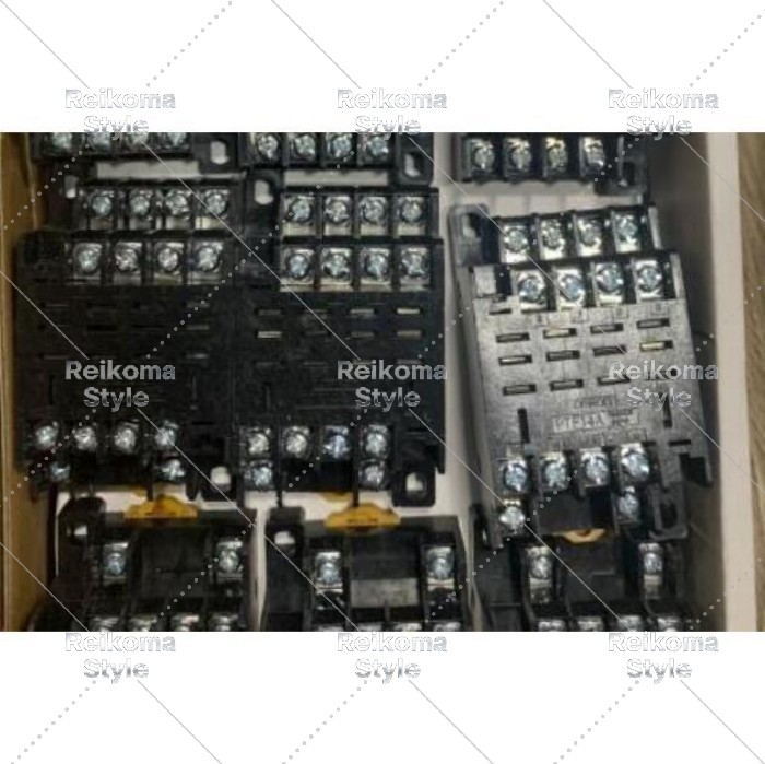 【新品★適当お願いごと書★税込】OMRON PTF14A 10個入り口・入口 製 オムロン 境界線の外側繋ぎ合わせるソケット  【６ヶ月引きうける】