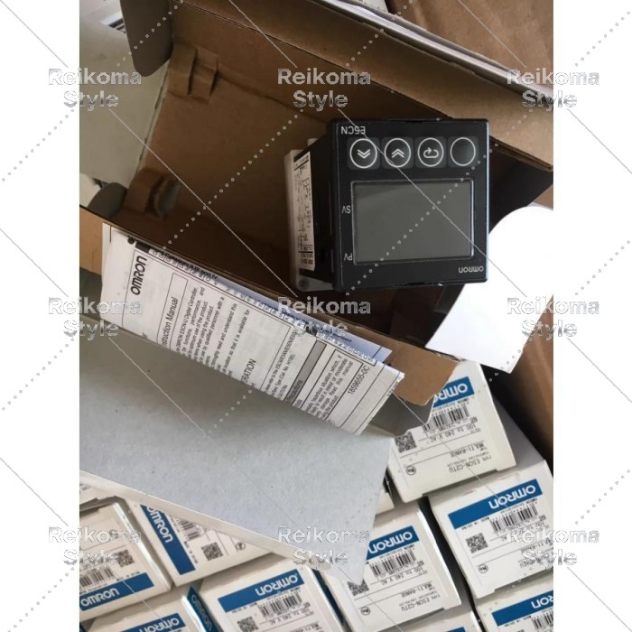 【新品★適当お願いごと書★税込】OMRON E5CN-Q2MTD-500 熱度自然調整器 【６ヶ月引き受ける】