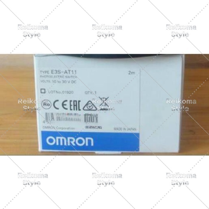 【新品★適当お願いごと書★税込】OMRON E3S-AT11  2M アンプリファイアー内蔵光電検出器    【６ヶ月引き受ける】