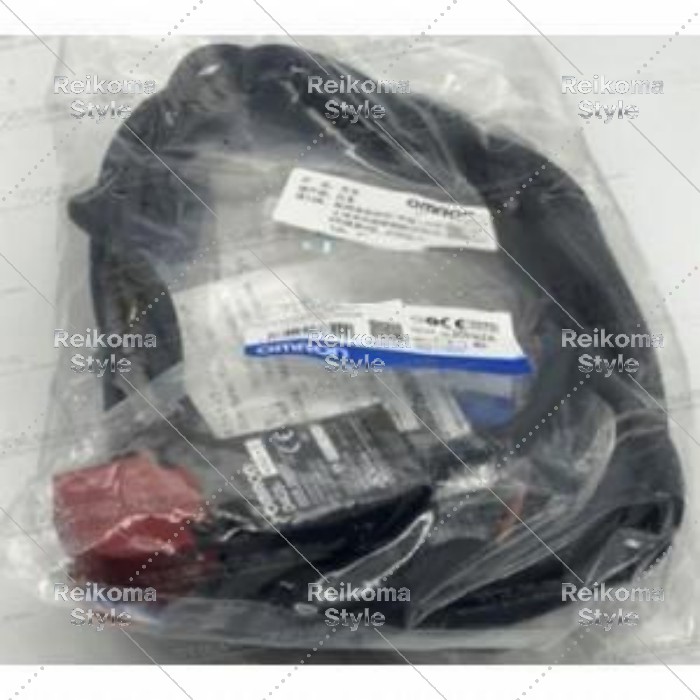【新品★適当お願いごと書★税込】OMRON オムロン D4GS-N4R-5 【６ヶ月引き受ける】