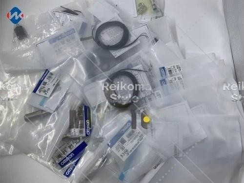 【新品★適格請求書★税込】OMRON オムロン E2G-S08KS01-WP-C2 【６ヶ月保証】