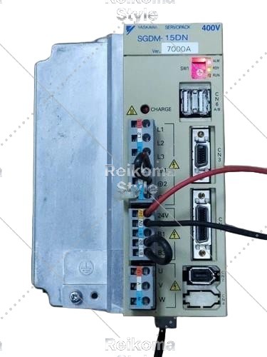 【新品★適当お願いごと書★税込】YASKAWA 電機 サーボ１番ウッド SGDM-15DN 【６ヶ月引き受ける】