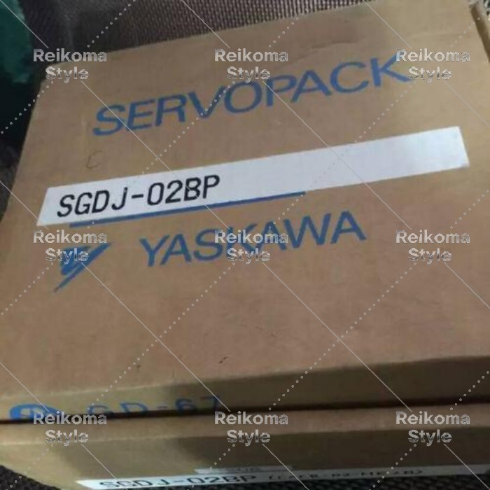 【新品★適当お願いごと書★税込】YASKAWA 1つの目あたらしいSGDJ-02BPサーボ１番ウッド 【６ヶ月引き受ける】