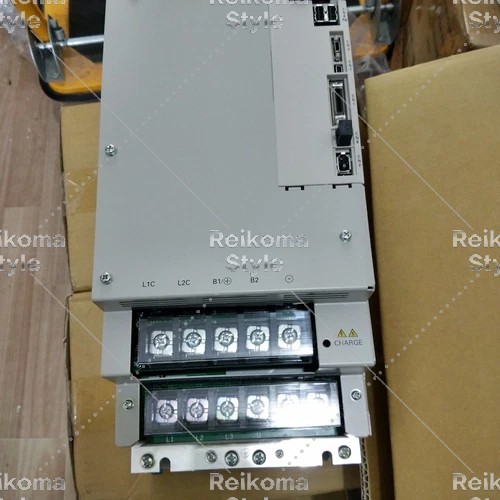 【新品★適格請求書★税込 】 YASKAWA SGDV-780A01A【６ヶ月保証】｜Reikoma Style