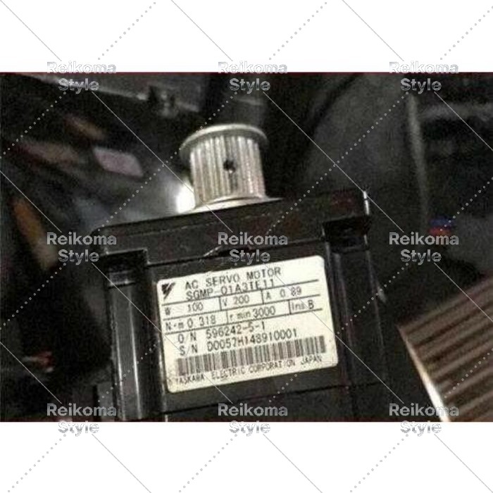 【新品★貨物輸送無料】SGMP-01A3TE11 【６ヶ月引き請ける】