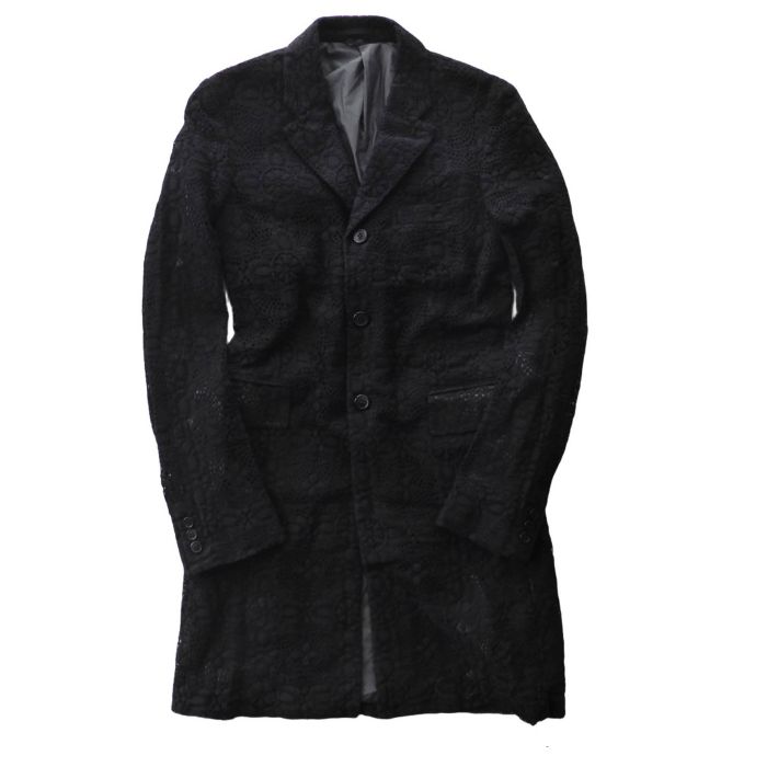 【2,000円OFFクーポンでお得！】コム・デ・ギャルソン （COMME des GARCONS） HOMME PLUS レース ファブリック コート 製品染め XS ブラック PI-J094 ウェア【中古】｜ブランドショップ　Reine