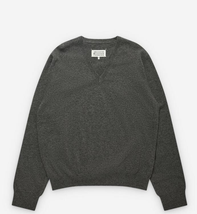 住みか マルジェラ （Maison Margiela） 羊毛 V素っ首 長袖 編み物 スウェーター XS大きさ 薄墨色 S51HN0006 御召しもの【新品】