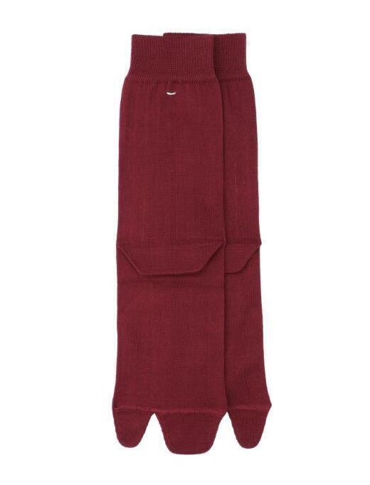 【SALE+更に2000円OFF引き換え証でお得！】住み家 マルジェラ （Maison Margiela） タビ 靴下 綿織物 ソックス S大きさ ボルドーワイン S51TL0051 御召しもの【新品】