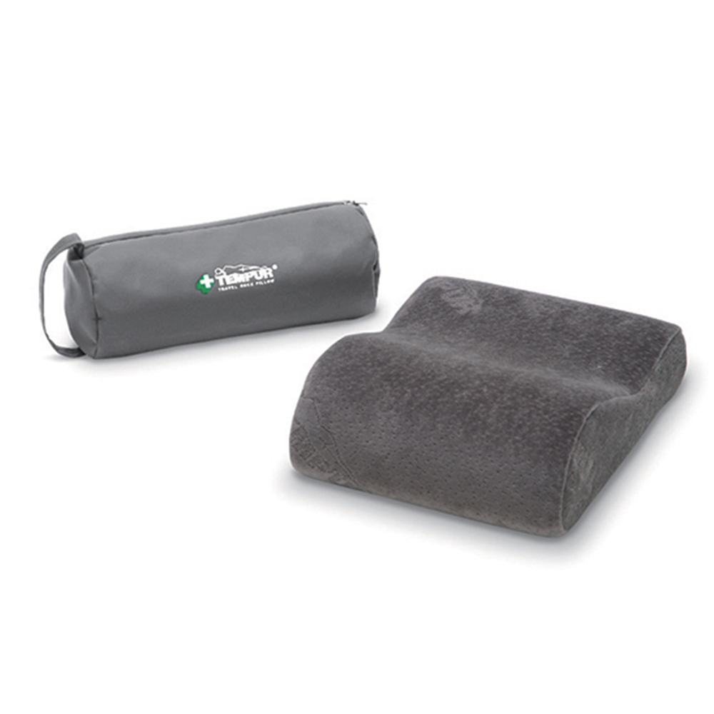 ★新品・未使用★ TEMPUR テンピュール トラベルピロー　携帯専用ケース付 Amazon｜テンピュール(Tempur) 旅行用品・旅行小物 トラベル