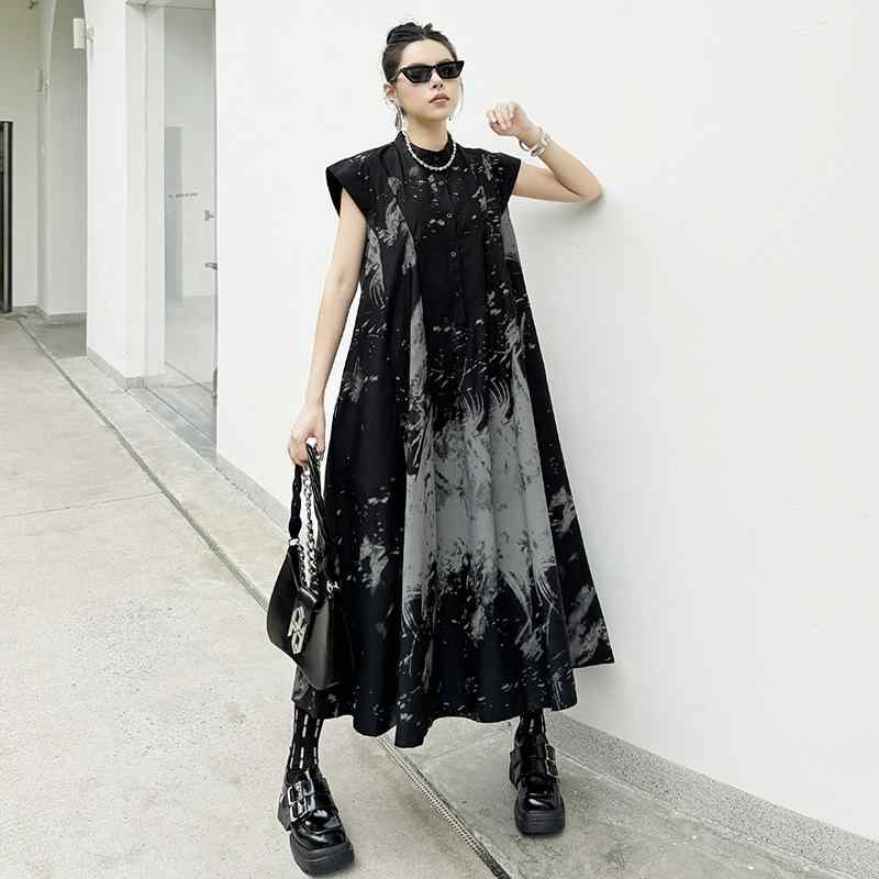 衣裳 無袖 半高領 綿織物混紡 A字型 ロングスコート 黒 夏 春夏 うつり変わり柄 返り咲き風 暗然たる表現スタイル 印花柄 自己同一性 街頭風 潮人 ビッグ影ぼうし ゆったり か細い 基本原理款 都市通い ユニ一発やる