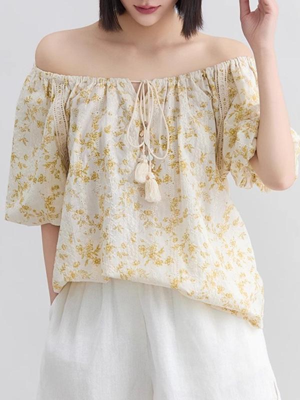 トップス 女性用 泡泡袖 短袖 シャツ ?花 小花柄 雪? 薄手 綿混 ポリエステル 混紡 生地 フレア袖 丸首 ゆったりシルエット プリーツ リボン 紐 デザイン 通勤 気質 スタイル 優雅 香草黄 大地灰 色 夏 春夏 季節 快適 軽やか コーデ