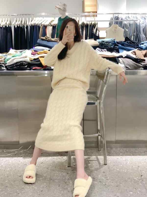 レディース ニットトップス ロングスコート セットアップ 秋冬 牛乳白いこと Vのど首 長袖 羊毛混紡 家兎毛 ポリエステル 分かりやすい 韓国風 日常使い走り 軽さ パステル色の 手当たり 精神状態 愛くるしげ 洋気 減齢