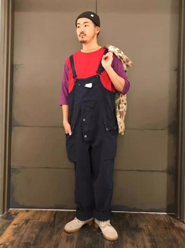 メンズ 背広パンツ 工装風 吊帯付き ワイドレッグ ストレート ルーズフィット ミリタリー 春夏 秋冬 コットン混紡 ポリエステル 伸縮性 耐久性 無皺加工 ボタン開き ミッドライズ ロング丈 無ベルト シングルカラー 黒 ネイビー カーキ 日常着 スト