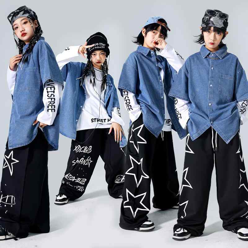 子供 ストリートダンス 衣装 男の子 牛仔 セットアップ ヒップホップ ダンスウェア 演出服 潮装 破洞 トップス 短袖 牛仔 シャツ サイド 星 プリント ロングパンツ 黒 白 柔軟 ポリエステル 繊維 春秋 印花 デザイン 子供 8歳以上 通学 普段