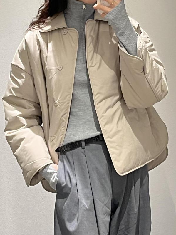 レディース 厚地の外套 上衣 翻領 キルティング 朦々たる 保暖 綿服 米色 長袖 決まり切った丈 通い 人となり 表現スタイル 奥ふかさ 衣嚢 ひな型 ポリエステル 衣料繊維 端っこ物 95%以上 純色 成年者 成人女性用 冬 生あたたかい 軽さ 風 表現スタイル
