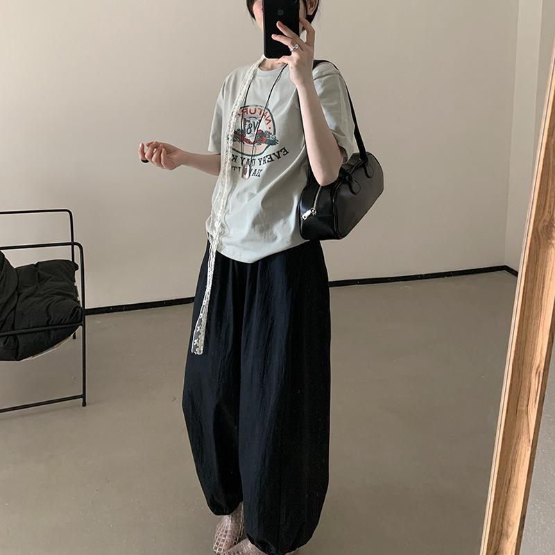 心地よいズボン下 レディース 夏物 ボトムス ズボン ランタンスリーブパンツ 軽気球ズボン下 広広としたズボン下 ご機嫌酉の方角 美脚 着痩せ 綿 綿織物 伸縮性なし 通気性 無地 普段使い走り デイリー若い者 日常使い走り お出かけ 体型取りまかなう 好いたらしい 黒いこと