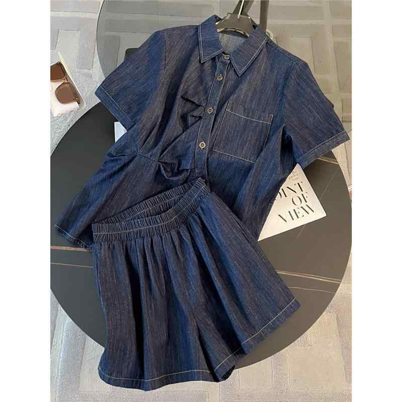 セットアップ レディース カジュアルスーツ デニムシャツ 半袖 ハーフパンツ ショートパンツ 2点セット 上下セット トップス ボトムス 接触冷感 涼しい 薄手 ルームウェア 部屋着 普段使い 運動着 スポーツウェア レトロ ブルー｜リメイクバディー 8,204円