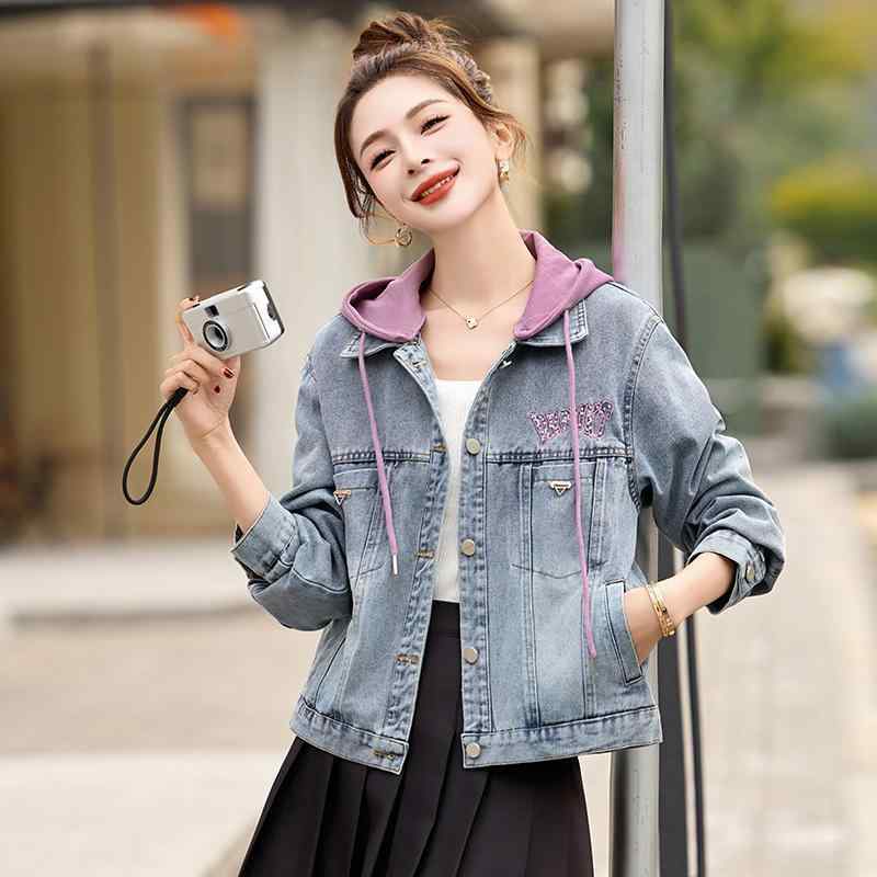 上衣 レディース ボンネット付き添い人 ジーンズ上衣 アウター ジーンズ厚地の外套 異原料品 うつり変わり 春厚地の外套 春月上衣 ジージャン Gジャン 羽織り ライトアウター 厚地の外套 長袖 綿 綿織物 ぽっ自転車 体型取りまかなう 割れ易い見せかけ 抜け感 心地よい