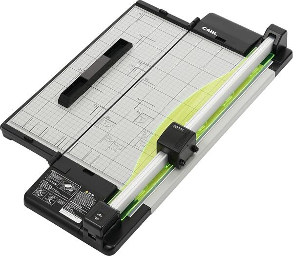 ディスクカッター カール事務器 裁断機 ペーパーカッター 折り畳み式 スリム A3対応 50枚裁断 DC-F5300
