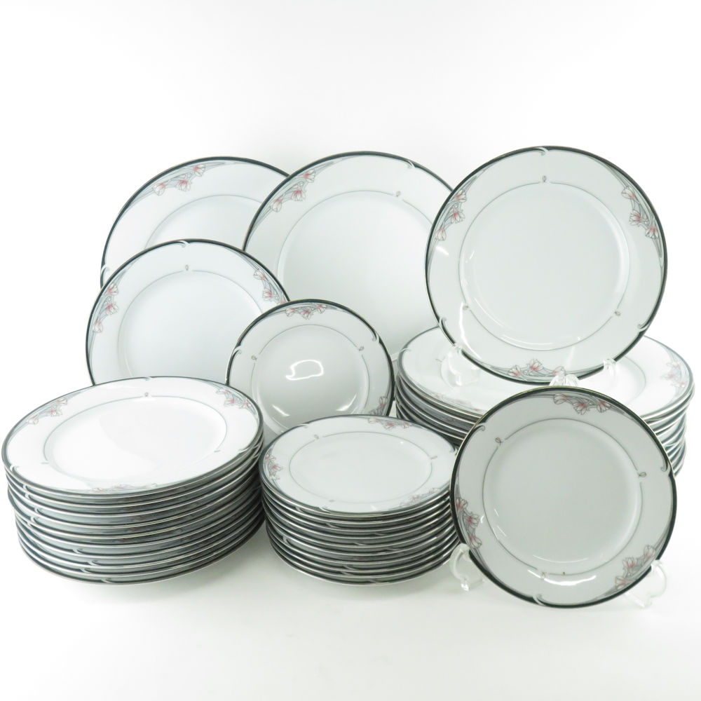 【希少商品】 Noritake プレート5枚セット　新品 Noritake ノリタケ 高級感 皿 5枚セット プレート レトロ 金彩