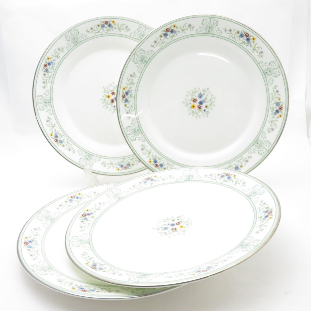 美品 WEDGWOOD ウェッジウッド AGINCOURT アジンコート アジャンクール 大皿 4枚 27cmディナープレートセット 花柄 黒壺 SU7978U 【中古】 14,352円