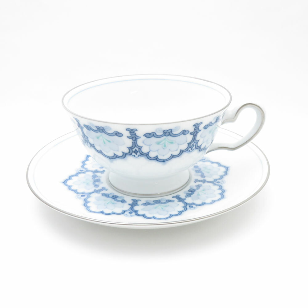 美品 OKURA 大倉陶園 呉須正倉院 優勝杯＆平円盤 1客 紅茶 珈琲 碗皿 SO2350J2 【中古】