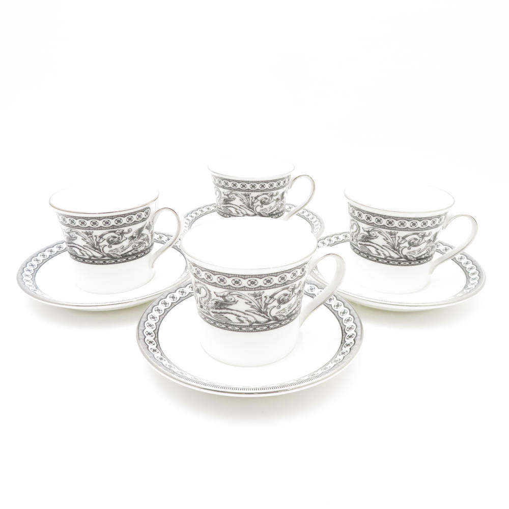 美品 WEDGWOOD ウェッジウッド 対照 ユーランダー デミタスカップ＆平円盤 4客 仕掛ける エスプレッソ 珈琲 コーヒー 連合王国 SU11107B4 【中古】