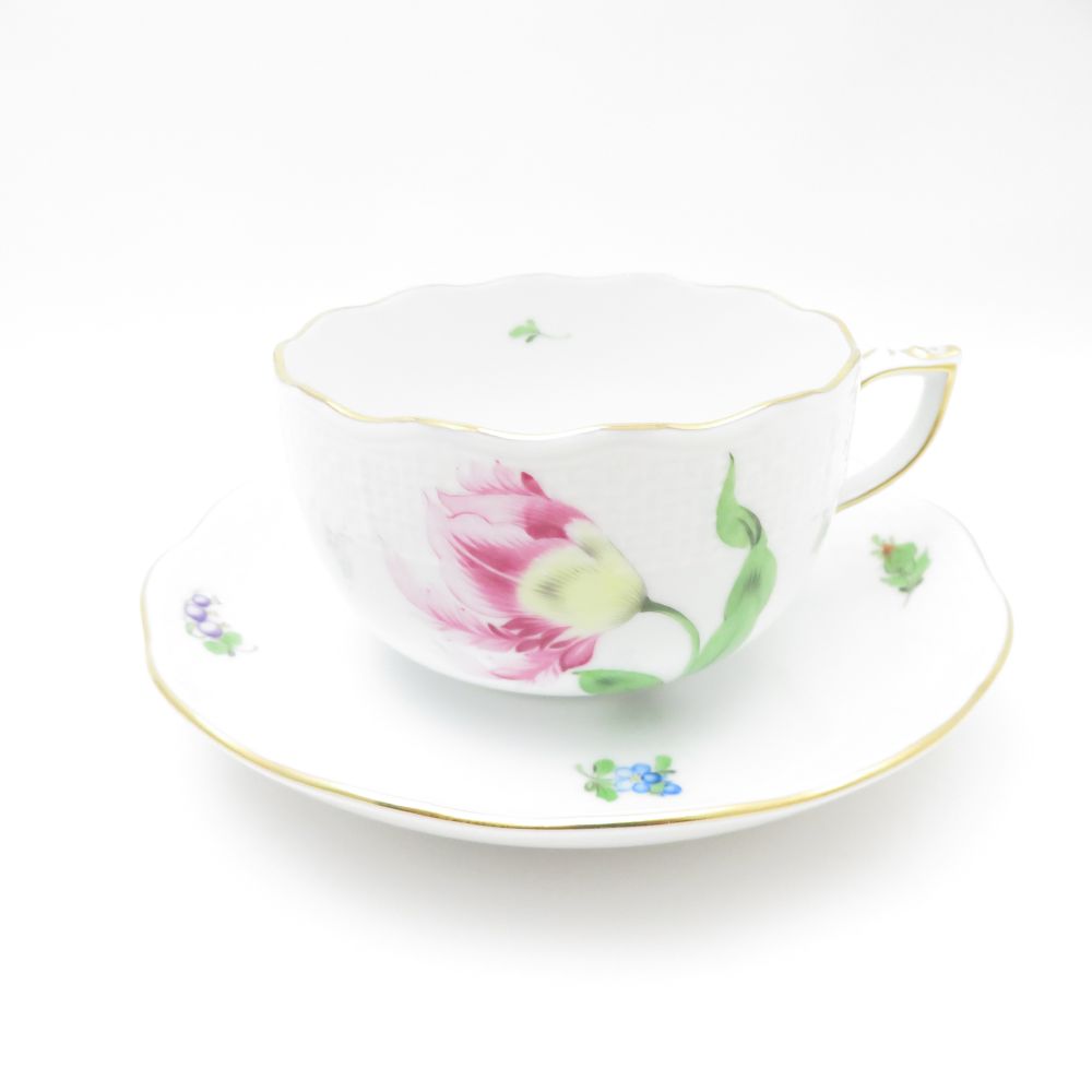 美品 Herend ヘレンド バコニーの春 PDB 724 紅茶優勝杯＆平円盤 1客 キティサクラ色 金彩 白磁 ハンガリー共和国 SU11992S2 【中古】