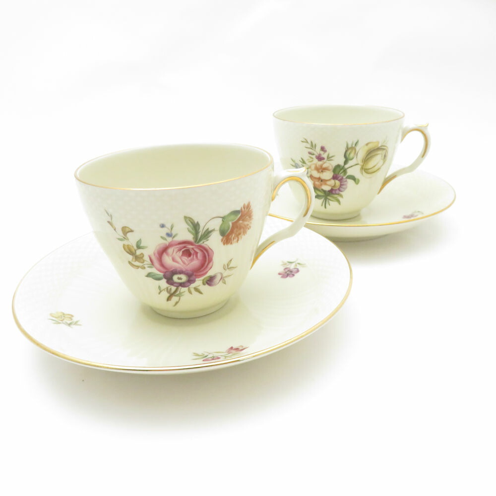 美品 ROYAL COPENHAGEN ロイヤルコペンハーゲン フリセン洋弓 910 1870 珈琲優勝杯＆平円盤 2客 ありの実 ヴィンテージ 滅多に無い レア SY13112J2 【中古】