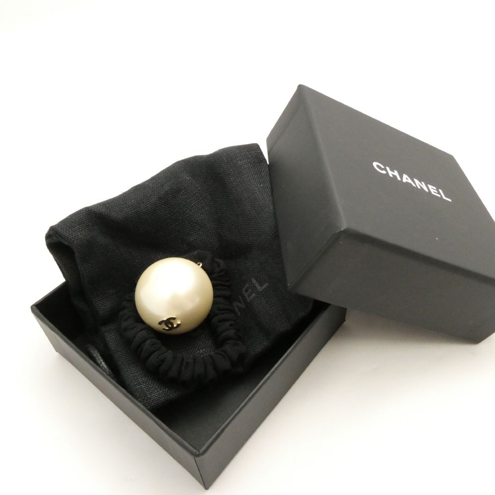 楽天市場】シャネル CHANEL ヘアゴム ヘアアクセサリー プラスチック