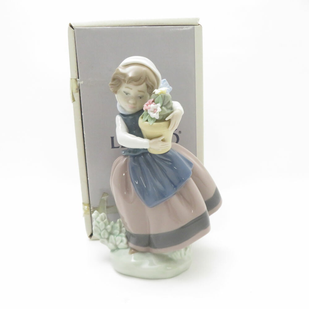 楽天市場】美品 LLADRO リヤドロ 5292「恋の花が咲く」 フィギュリン
