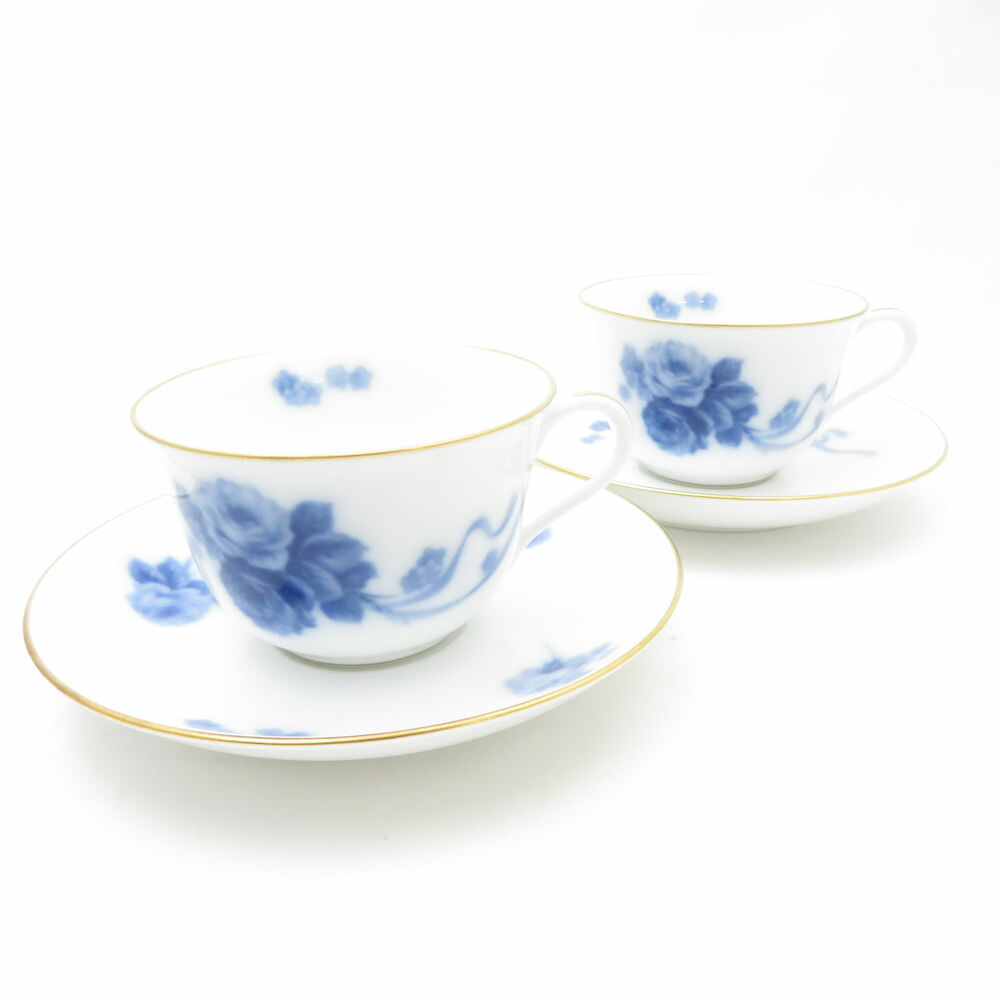 美品 OKURA 大倉陶園 青み胸花 優勝杯＆平円盤 2客 有りの実 碗皿 金彩 青 花柄 御花 SU13342B3 【中古】