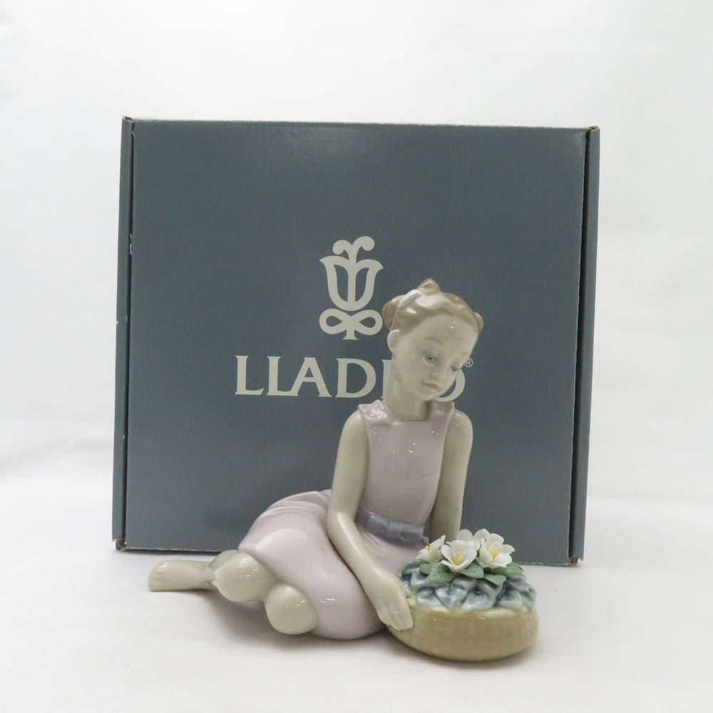 楽天市場】美品 LLADRO リヤドロ 5292「恋の花が咲く」 フィギュリン