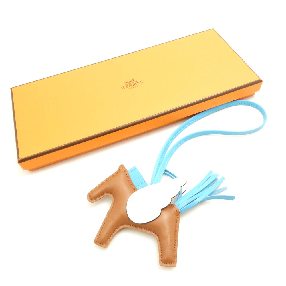未使用 HERMES エルメス ロデオペガサス セレステ チャーム ウマ 水色 アイボリー レディース AD1642W2 【中古】