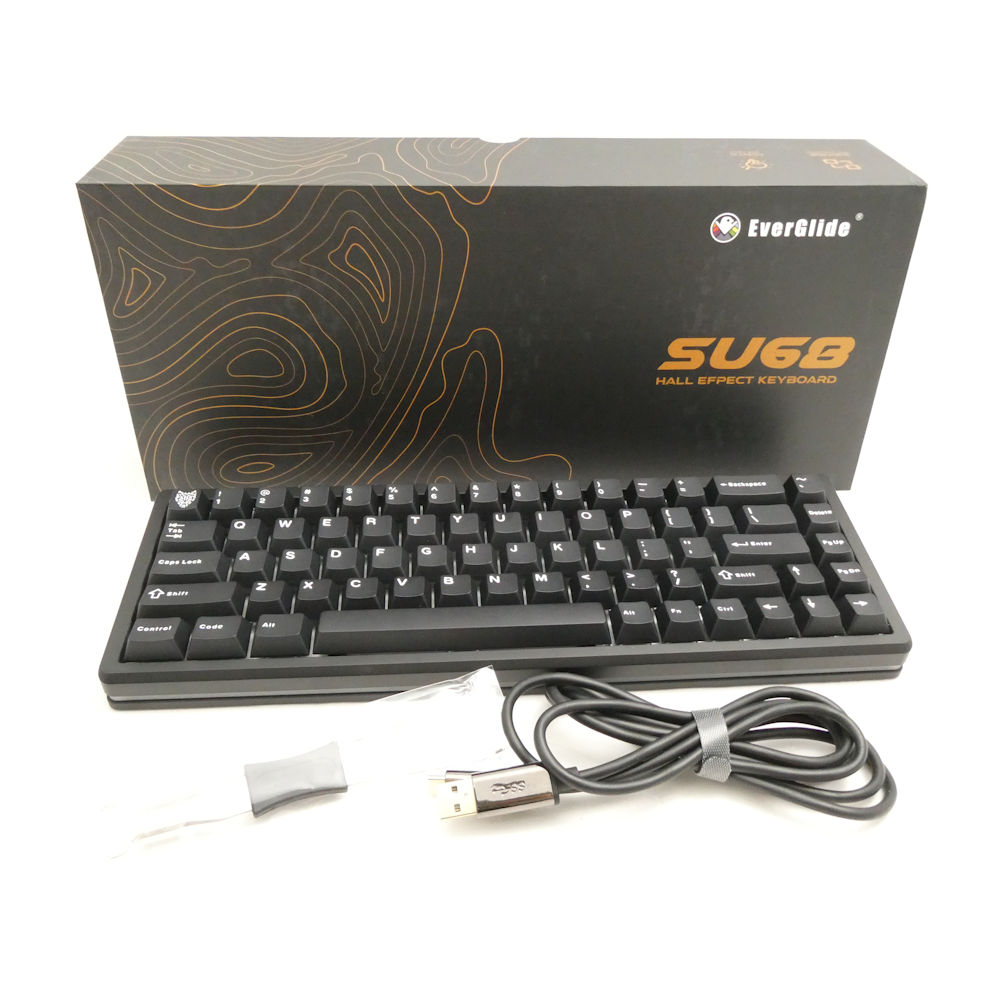 美品 EverGlide エバーグライド SU68 ゲーミングキーボード 有線 白軸 eスポーツ HO657 【中古】｜reMOVE 店