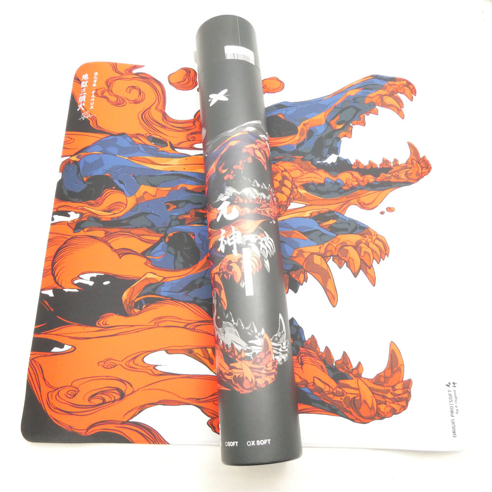 美品 X-Raypad エックスレイパッド ケルベロス この世の地獄三頭犬 Cerberus Origin Pro Soft ゲーミングマウスパッド 500×500粍 TERU 取り組み e運動競技 FPS パソコン HU1743 【中古】