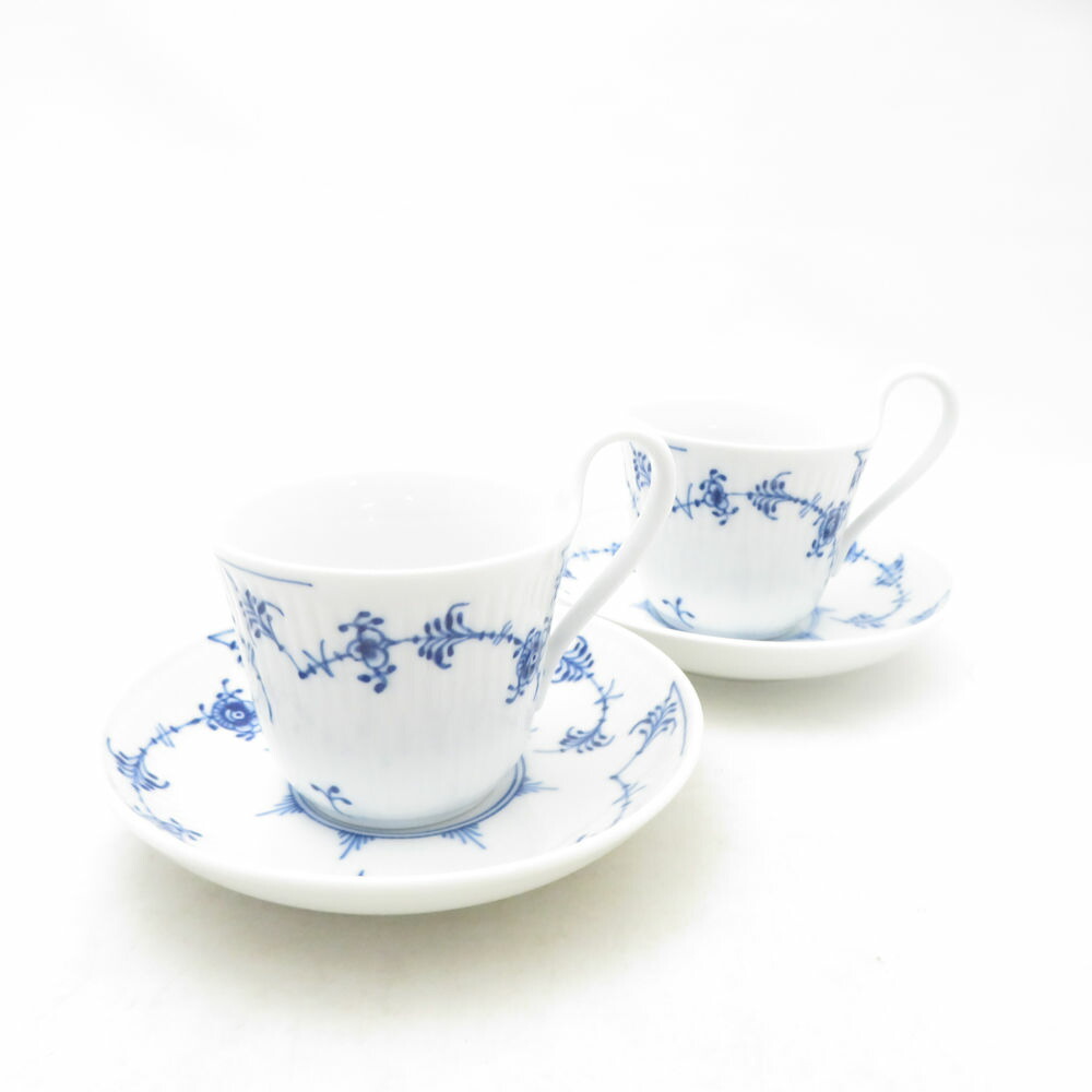 美品 ROYAL COPENHAGEN ロイヤルコペンハーゲン 青色コペンハーゲン 優勝杯＆平円盤 2客 ありの実 御機嫌手持ち部分 紅茶 珈琲 SU14211G2 【中古】
