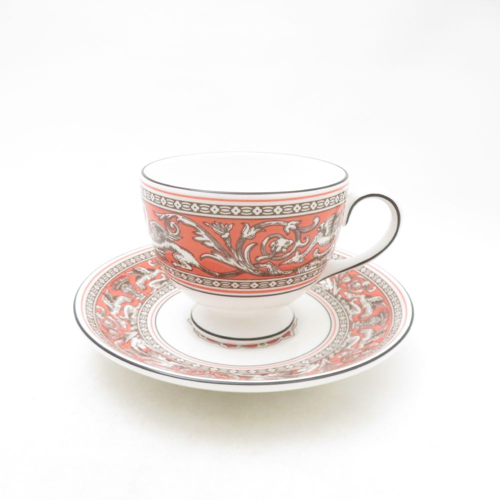 未当てはめる WEDGWOOD ウェッジウッド フロレンティーン 秋味 紅茶優勝杯＆平円盤 ロバート・エドワード・リー 200ml 陰電子範囲/食洗機可 SC11176R1 【中古】
