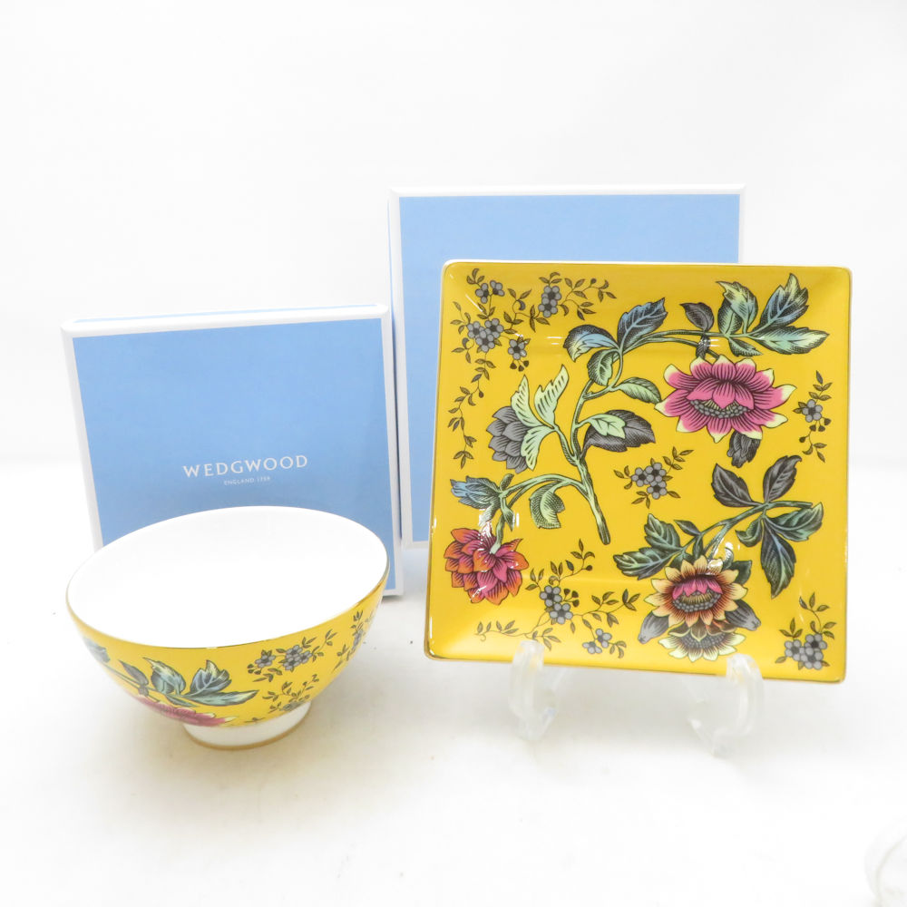 未当て嵌める WEDGWOOD ウェッジウッド ワンダーラスト イエロートンキン スモールどんぶり鉢 真四角お盆 2点 どんぶり鉢11×6 お盆14.5×2 書き割り 14珊一皿 小皿 SM5311C2 【中古】