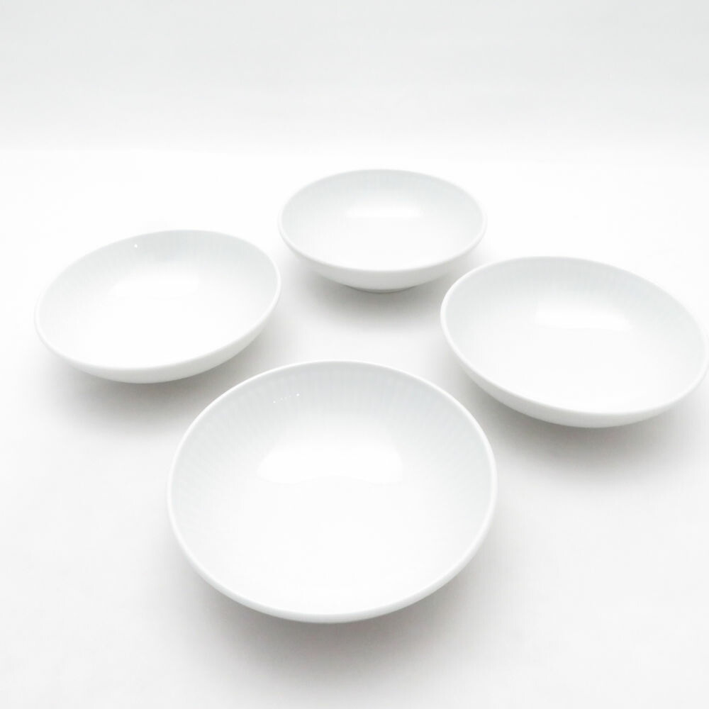 美品 ROYAL COPENHAGEN ロイヤルコペンハーゲン ホワイトフルーテッド どんぶり鉢 4点 書き割り 9珊一皿 小皿 SU14347L1 【中古】