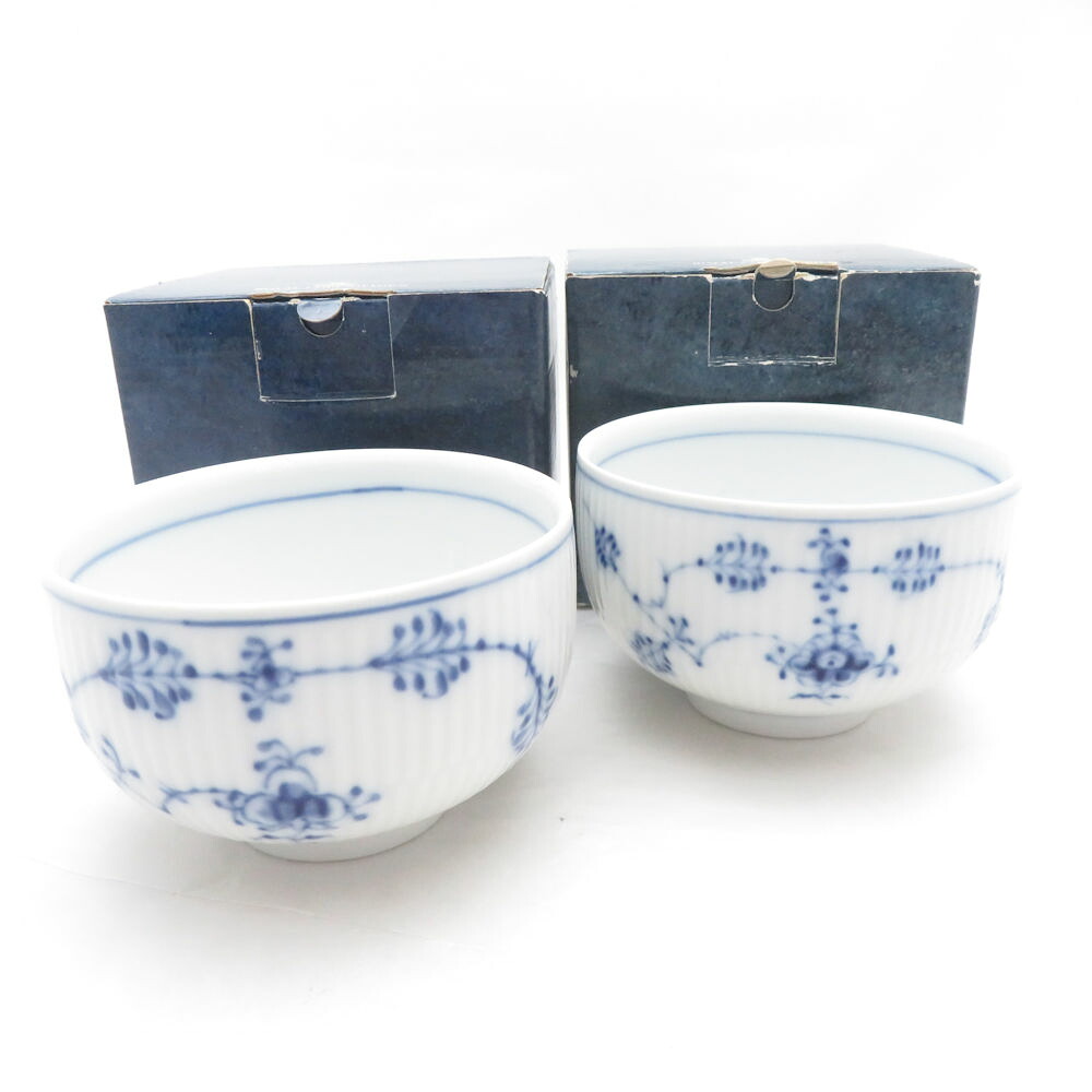 美品 ROYAL COPENHAGEN ロイヤルコペンハーゲン ブルーフルーテッドプレイン ジャパニーズ 湯呑 2点 ペア 湯飲み ゆのみ ティーカップ 日本茶 SU14791A2 【中古】｜reMOVE 店