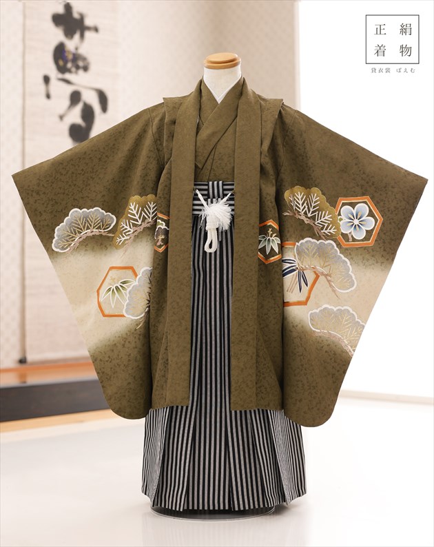 七五三　５才男の子　正絹　晴れ着、袴　美品 京都瑠璃雛菊 高級 正絹 七五三 男の子 昇り龍 5歳 袴 着物