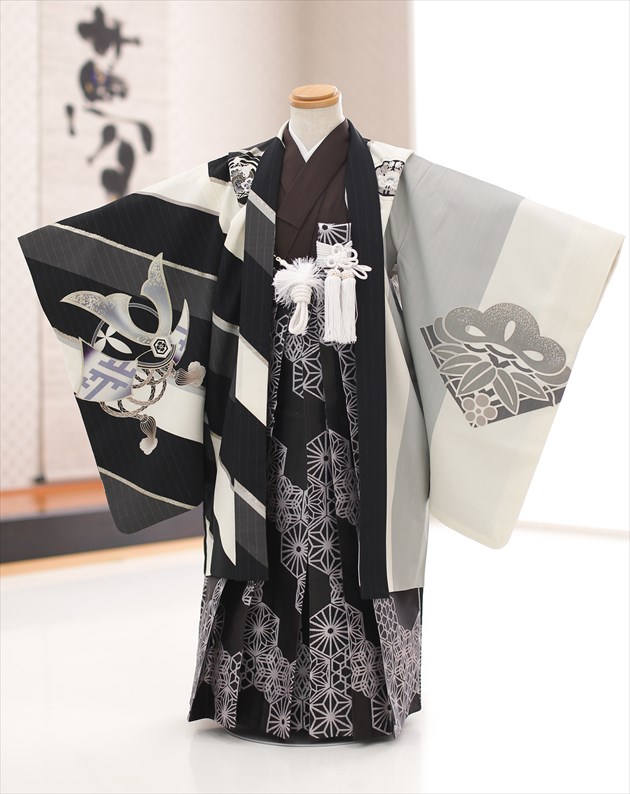 レンタル 5歳 男の子 七五三レンタル D40 着物レンタル 753 100cm 110cm フルセット 袴レンタル 卒園式 歳 才 七草祝い 貸衣装 羽織 人気 レトロ おしゃれ かっこいい 子供着物 21 ジャパンスタイル クリーム 黒に吉祥飛翔鷹 Fmcholollan Org Mx