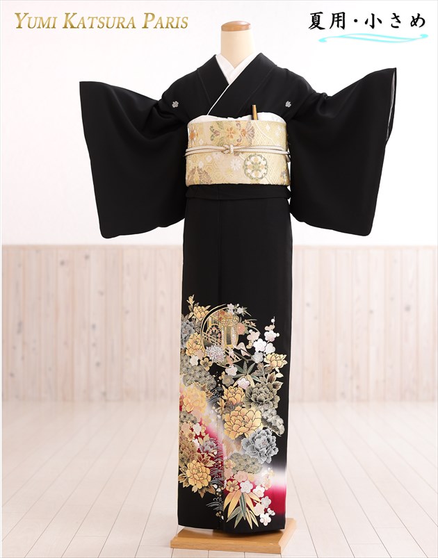 夏用 単衣 小さいサイズ 桂由美 留袖レンタル sts754s 結婚式 Sサイズ 150cm前後対応 黒留袖レンタル 母親 親族 留め袖 着物レンタル 正絹 貸衣装 チャペル 豪華 2022 人気 高級ブランド Yumi Katsura tomesode「優彩」【レンタル】【fy16REN07】