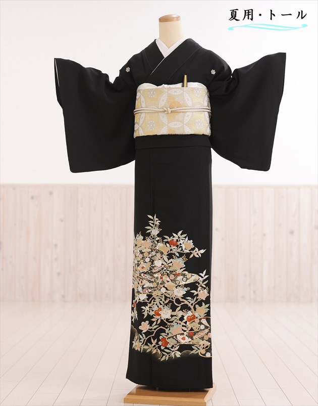 夏用 単衣 特選手刺繍 トールサイズ 留袖レンタル sts755t 最高級プレミアム  結婚式 高身長 170cm前後 黒留袖レンタル 母親 親族 留め袖 着物レンタル 正絹 貸衣装 チャペル 神前式 豪華 人気 tomesode「古典縁起慶華と吉祥絵巻」【レンタル】【fy16REN07】
