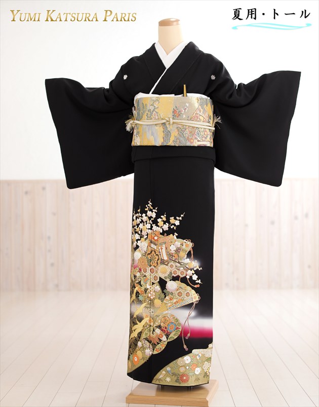 夏用 単衣 トールサイズ 桂由美 留袖レンタル sts762t 結婚式 高身長 170cm前後 黒留袖レンタル 母親 親族 留め袖 着物レンタル 正絹 貸衣装 チャペル 豪華 人気 Yumi Katsura tomesode「御所物語」【レンタル】【fy16REN07】｜貸衣裳　ぽえむ